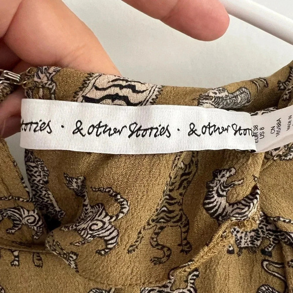 Tiger Print Long Sleeve Top Keyhole Back Pleated Neckline & Other Stories - SZ8 - Picture 2 of 4